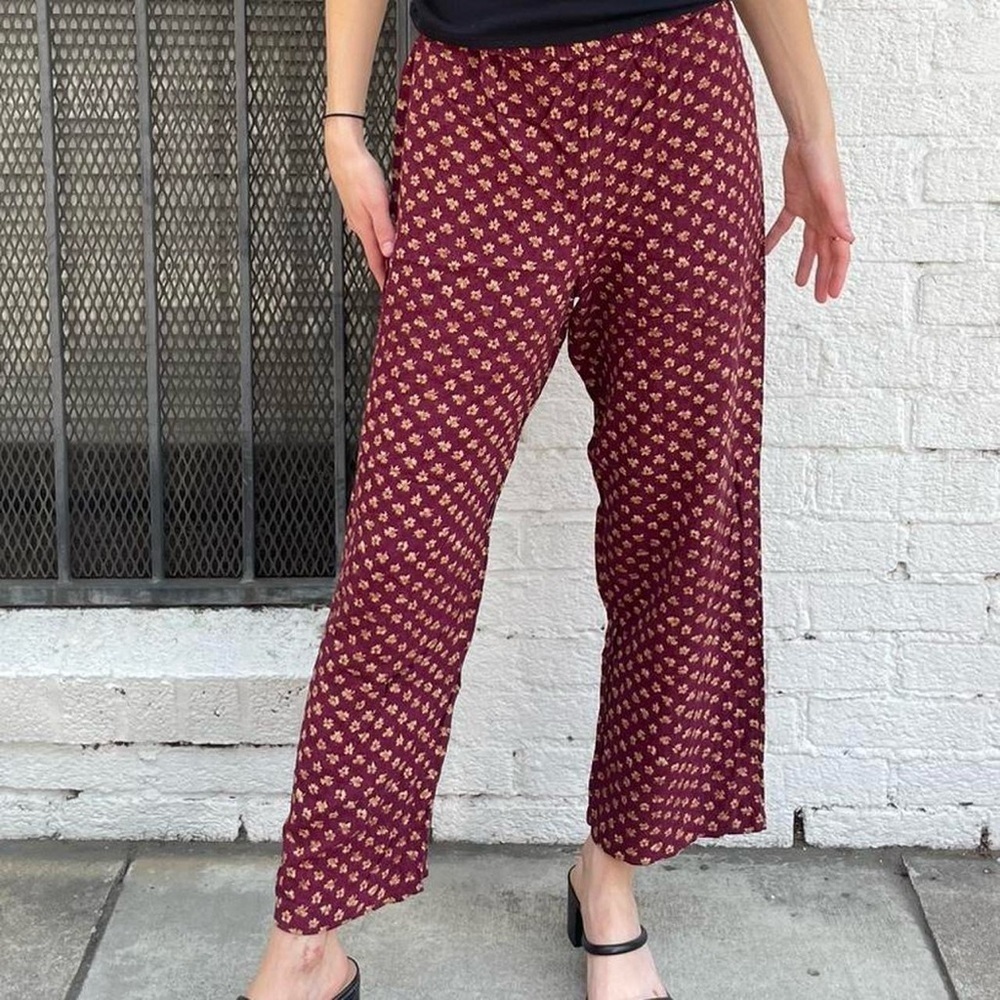 Bohemian Maroon floral print high-waisted wide-leg capri pants sz s / no tag - Picture 5 of 5